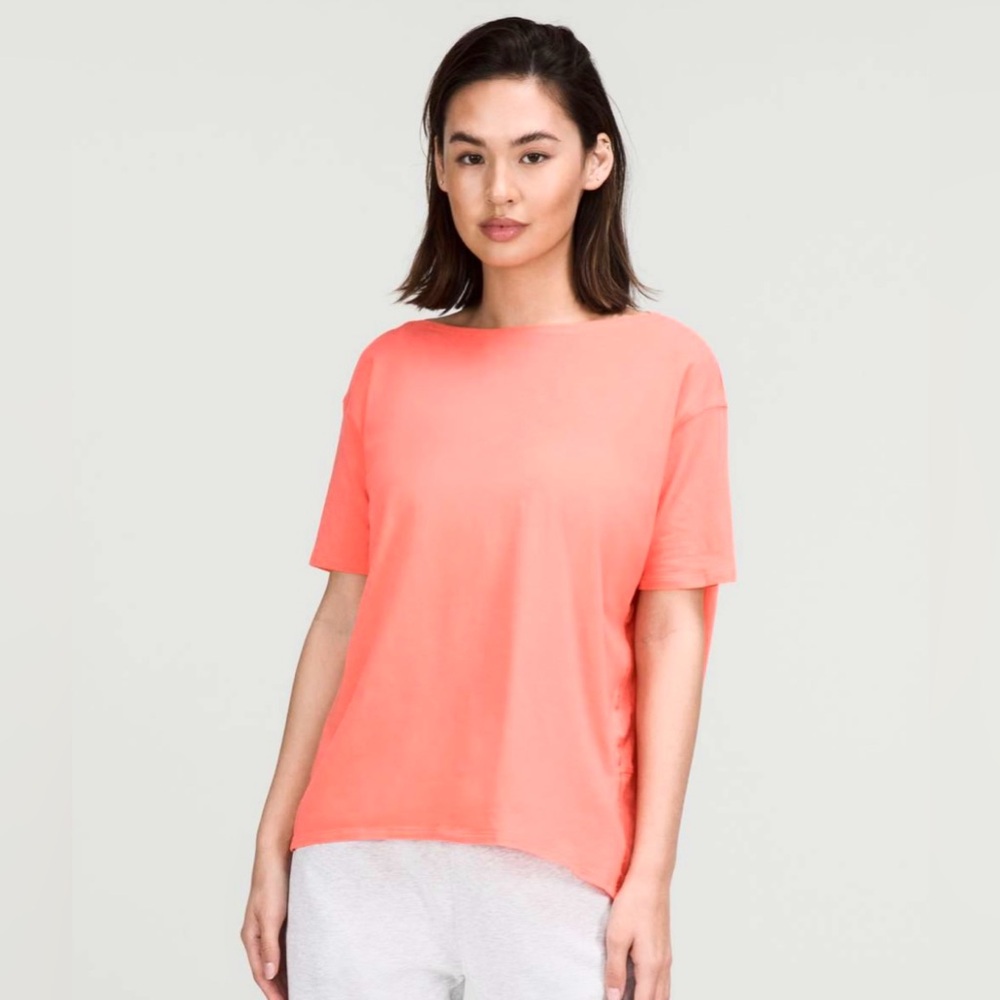 Lululemon Back in Action Short Sleeve Shirt
